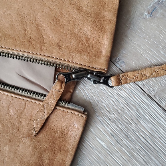 Danier Tan Leather Jacket - Picture 6 of 16